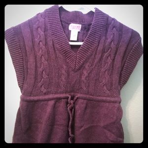 Women’s sleeveless pullover